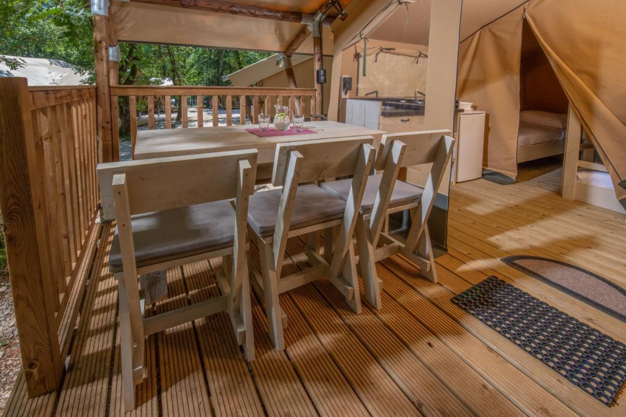 Vacanceselect Premium Lodge Polari Ровинь Экстерьер фото