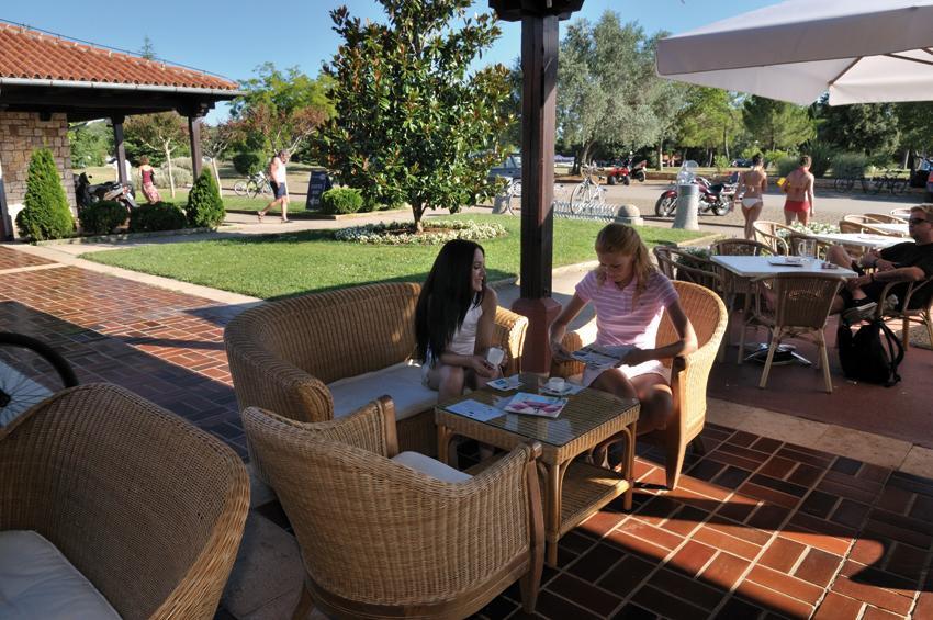 Vacanceselect Premium Lodge Polari Ровинь Экстерьер фото